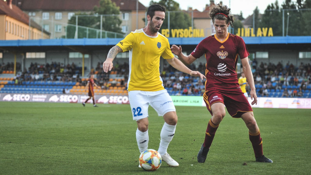 Soi kèo Dukla Praha vs Vysocina Jihlava