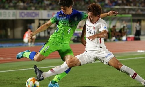 Soi kèo Shonan Bellmare vs Kashima Antlers, 17h00 ngày 22/7 - VĐQG Nhật Bản