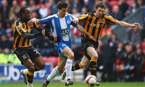 Soi kèo Wigan vs Hull, 00h00 ngày 15/7 – Giải hạng nhất Anh