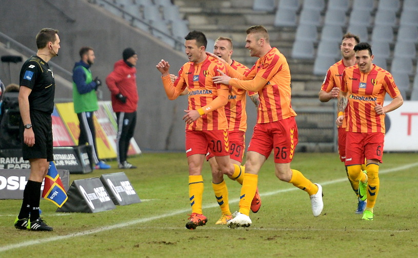 Soi kèo Zaglebie Lubin vs Korona Kielce