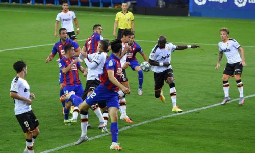 Soi kèo Granada vs Eibar, 00h30 ngày 29/6 – Giải vô địch quốc gia Tây Ban Nha