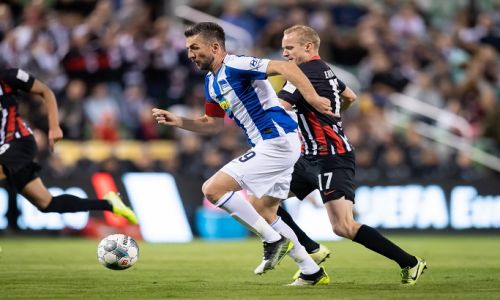 Soi kèo Hertha Berlin vs Frankfurt, 20h30 ngày 13/6/2020 - Bundesliga