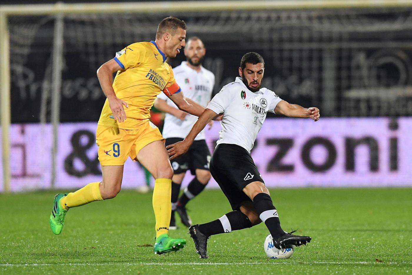 Soi kèo Frosinone vs Spezia 