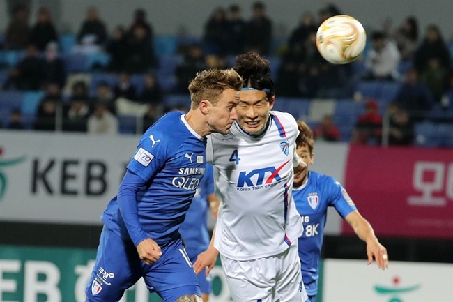 Soi kèo Gwangju vs Suwon Bluewings