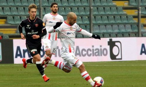 Soi kèo Perugia vs Trapani, 2h00 ngày 28/7/2020 Hạng 2 Italia