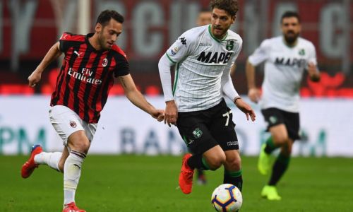 Soi kèo Sassuolo vs Milan, 2h45 ngày 22/7/2020 - VĐQG Italia