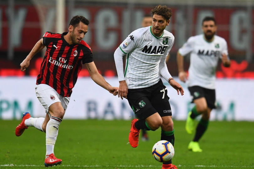 Soi kèo Sassuolo vs Milan