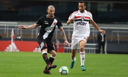 Soi kèo Vasco da Gama vs Recife, 6h00 ngày 14/8/2020 VĐQG Brazil