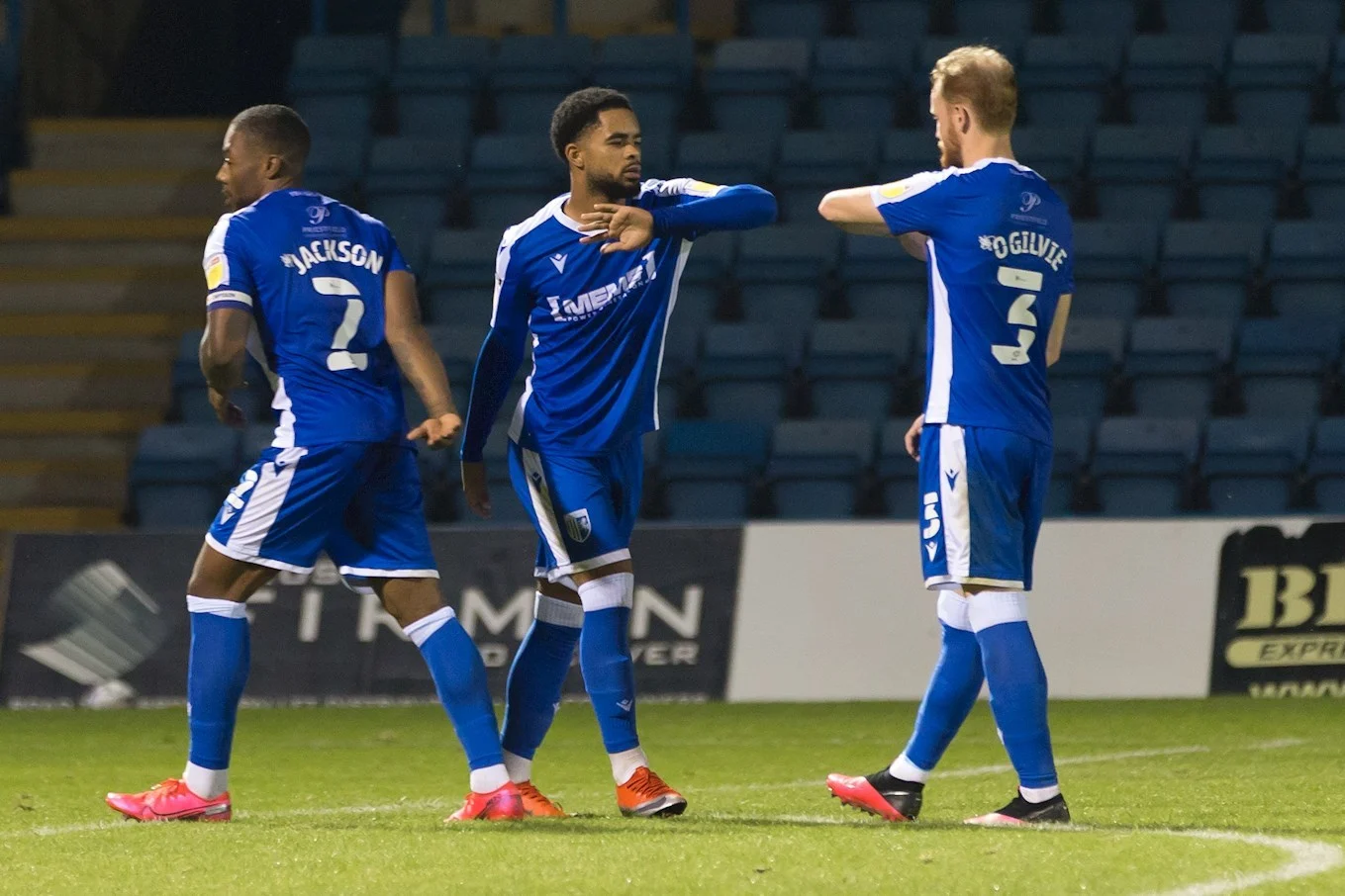 Soi kèo, dự đoán Stoke vs Gillingham, 1h00 ngày 24/9/2020 League Cup 