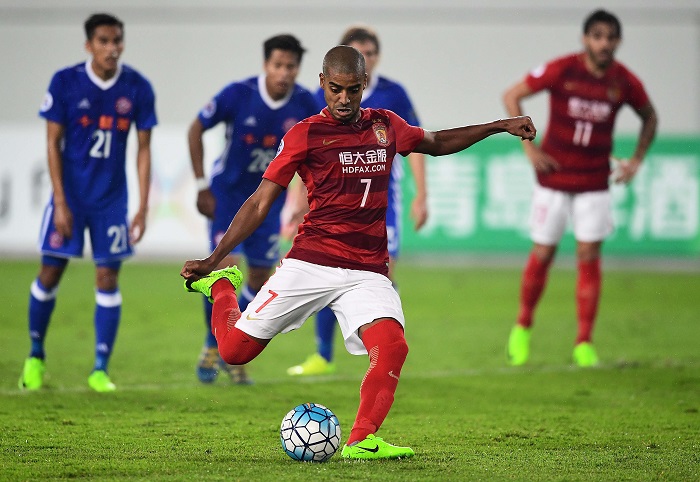 Soi kèo Henan Jianye vs Guangzhou Evergrande