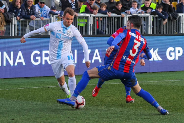 Soi kèo Lokomotiv Zagreb vs Rijeka