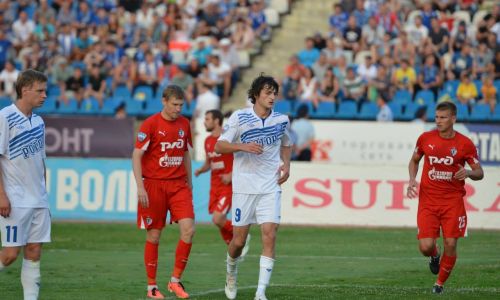 Soi kèo Rotor Volgograd vs Sochi, 00h00 ngày 23/08/2020 – giải VĐQG Nga. 