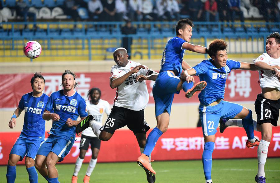 Soi kèo Shanghai Shenhua vs Guangzhou RF