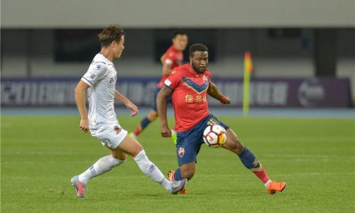 Soi kèo Shenzhen vs Dalian Pro, 19h00 ngày 20/8/2020 - VĐQG Trung Quốc