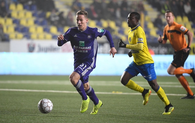 Soi kèo Anderlecht vs Sint Truiden