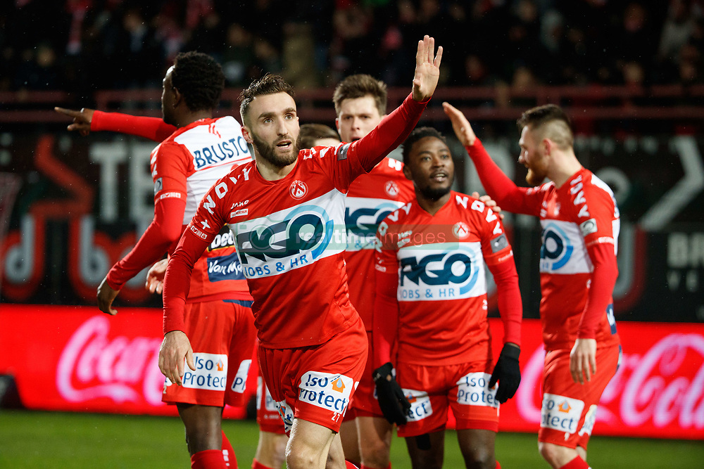 Soi kèo Standard Liege vs Cercle Brugge