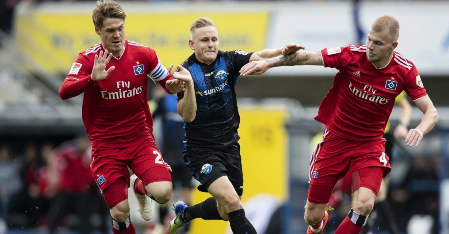 Soi kèo Paderborn vs Hamburg