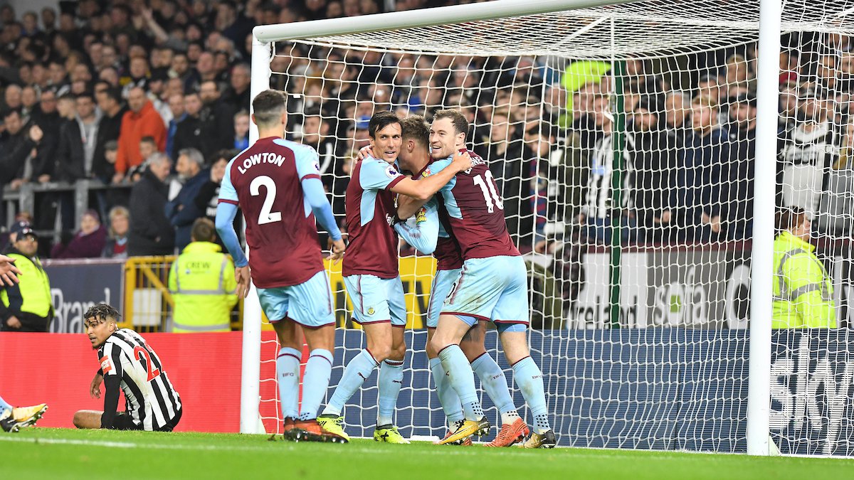 Soi kèo Burnley vs Sheffield United