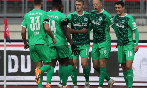 Soi kèo, dự đoán Greuther Furth vs Paderborn, 0h30 ngày 16/1 Hạng 2 Đức