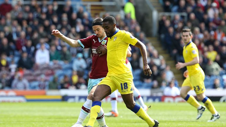 Soi kèo Leeds vs Burnley