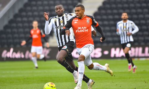 Soi kèo, dự đoán Lorient vs Nimes, 21h00 ngày 13/12 Ligue 1 