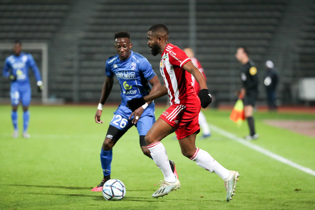 Soi kèo, dự đoán Lyon vs Ajaccio