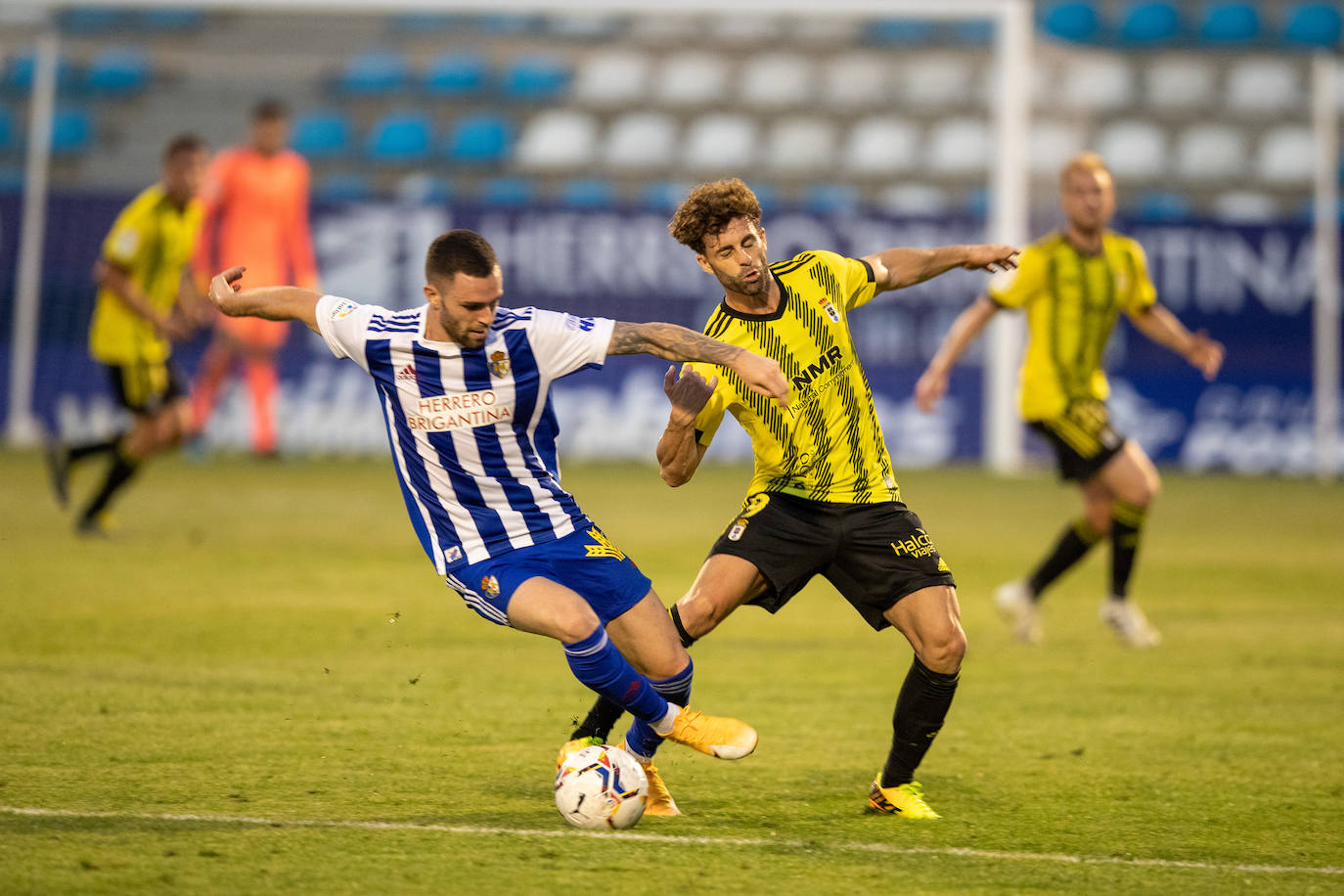 Soi kèo, dự đoán Oviedo vs Ponferradina