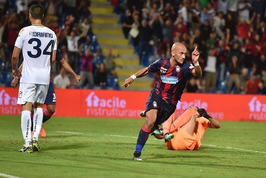 Soi kèo Udinese vs Crotone