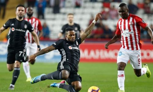 Soi kèo Besiktas vs Antalyaspor, 0h00 ngày 22/3/2020 Giải VĐQG Thổ Nhĩ Kỳ