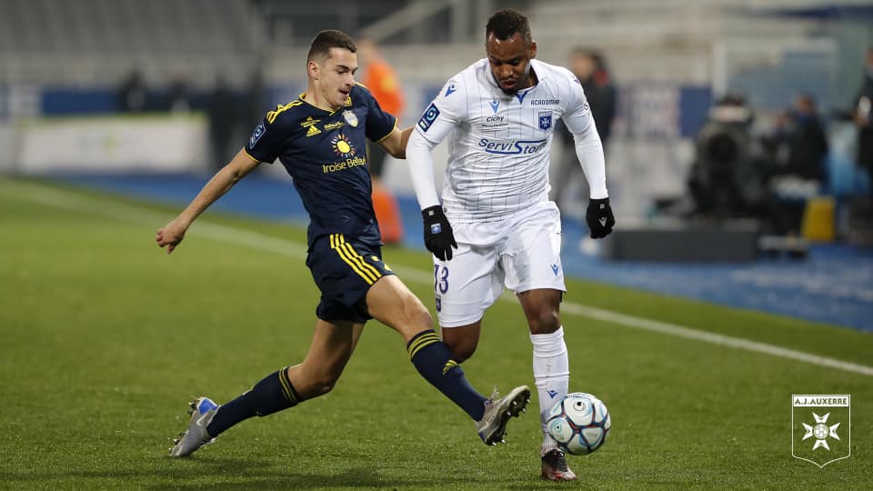 Soi kèo Auxerre vs Caen