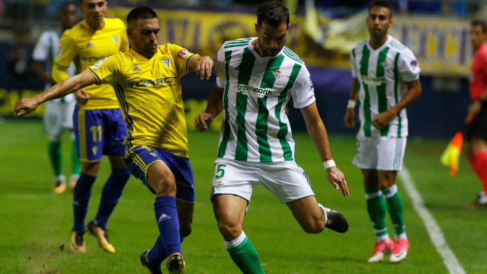 Soi kèo, dự đoán Cadiz vs Betis