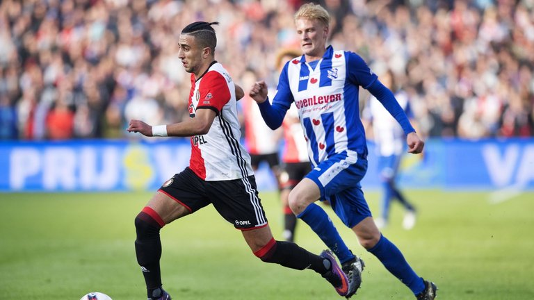 Soi kèo Heerenveen vs Feyenoord