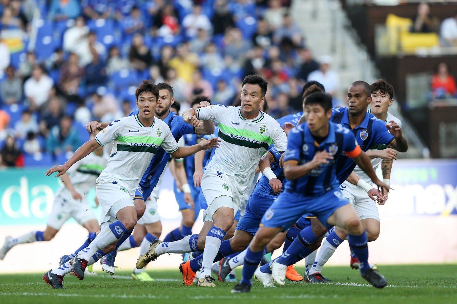 soi kèo Ulsan Hyundai FC vs Jeonbuk Hyundai Motors