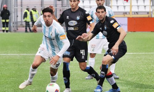 Soi kèo, dự đoán Pescara vs Virtus Entella, 19h00 ngày 27/4 Giải hạng nhì Italia