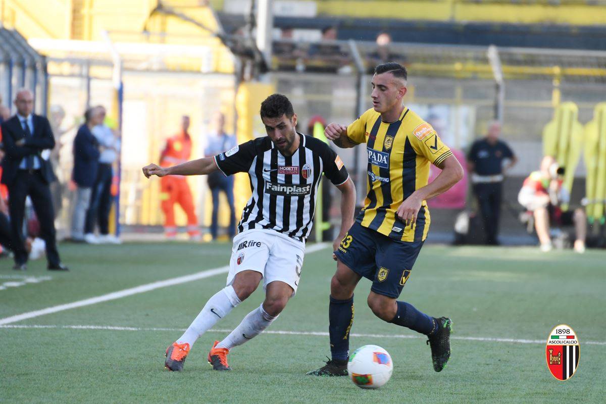 Soi kèo Ascoli vs Cittadella