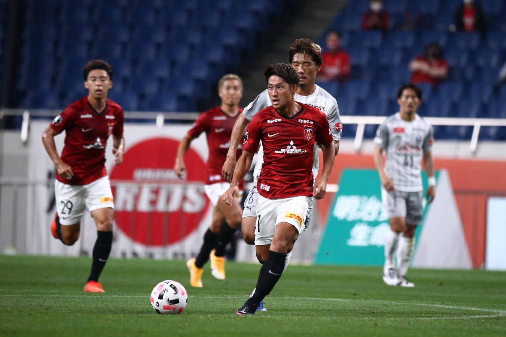 Soi kèo Shimizu vs Urawa Reds