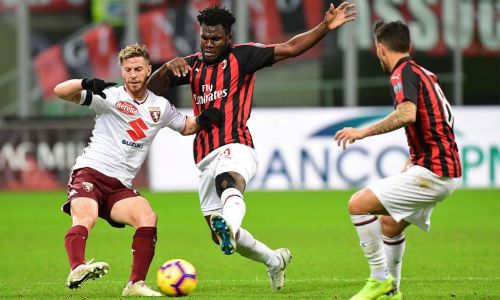 Soi kèo Milan vs Torino, 02h45 ngày 18/2 - Serie A