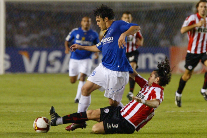 Soi kèo Alianza Lima vs Estudiantes