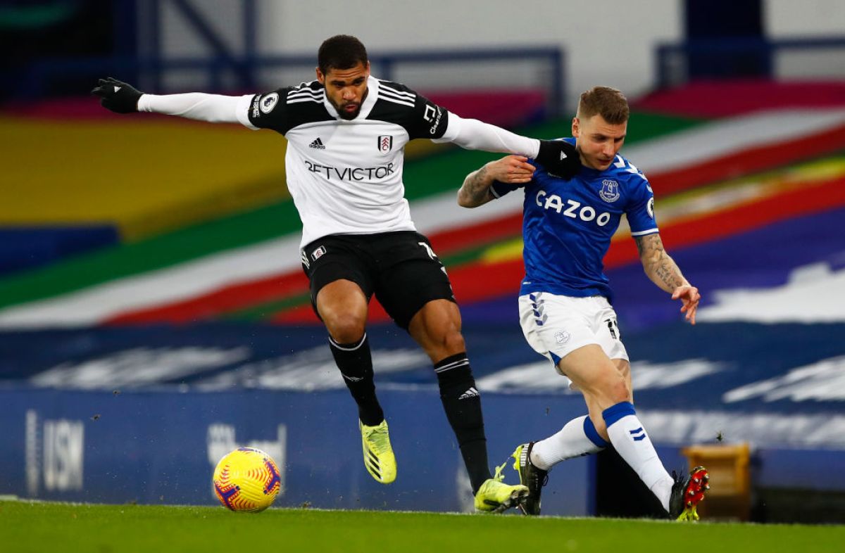 Soi kèo Fulham vs Wolves