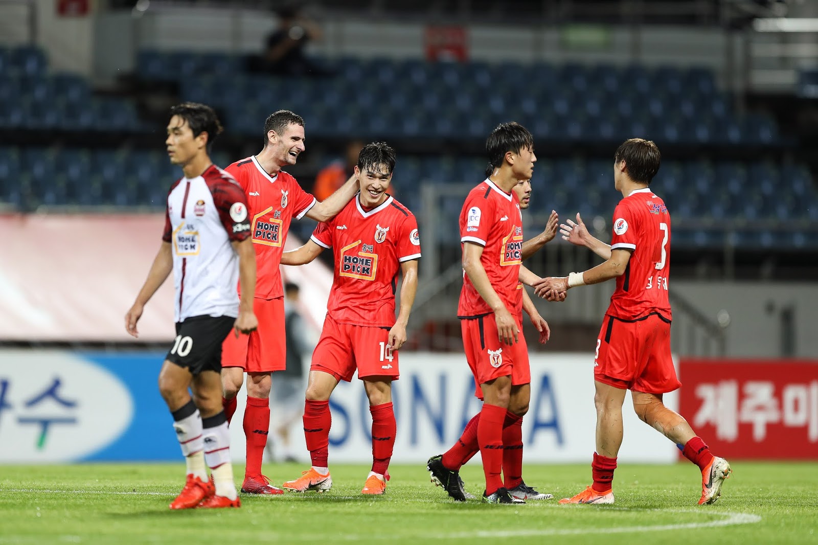 Soi kèo, dự đoán Gwangju vs Jeju