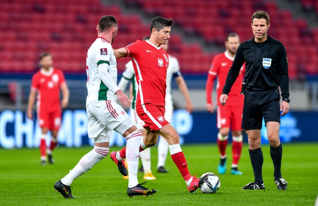 Soi kèo hiệp 1 Ba Lan vs Slovakia 