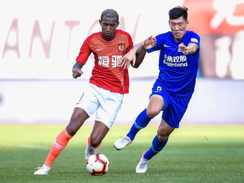 Soi kèo Guangzhou vs Chongqing