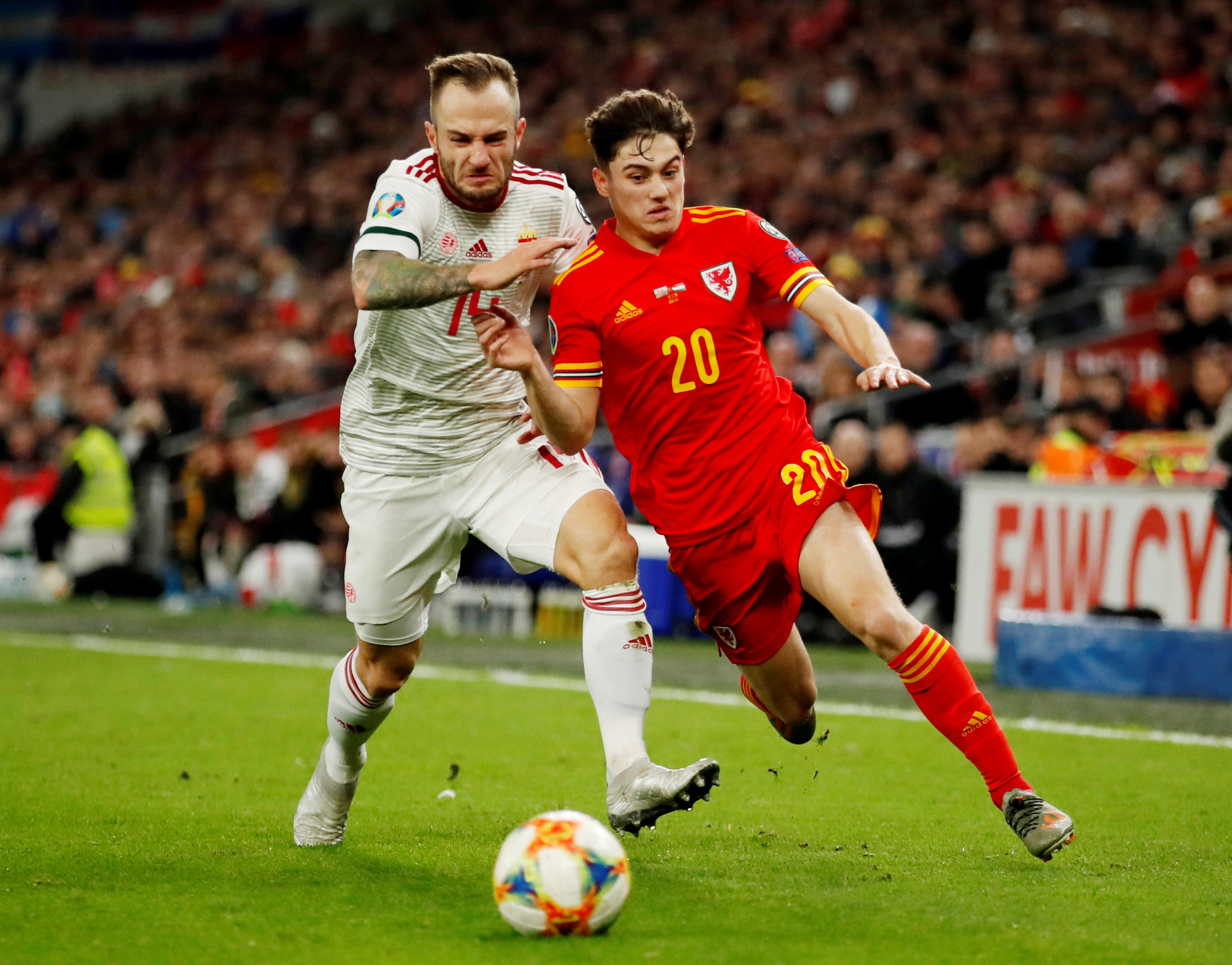 Soi kèo hiệp 1 Wales vs Đan Mạch