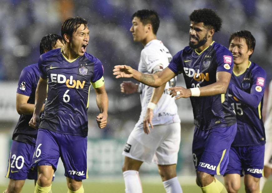 Soi kèo Sanfrecce Hiroshima vs Sagan Tosu