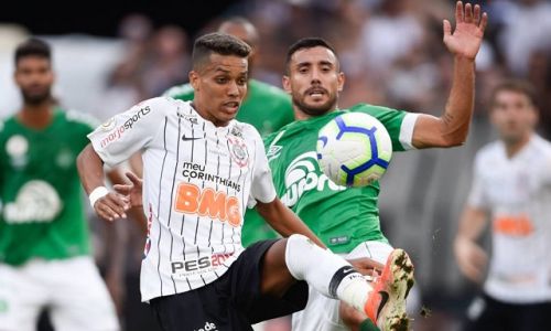 Soi kèo phạt góc Chapecoense vs Corinthians, 7h00 ngày 9/7 VĐQG Brazil