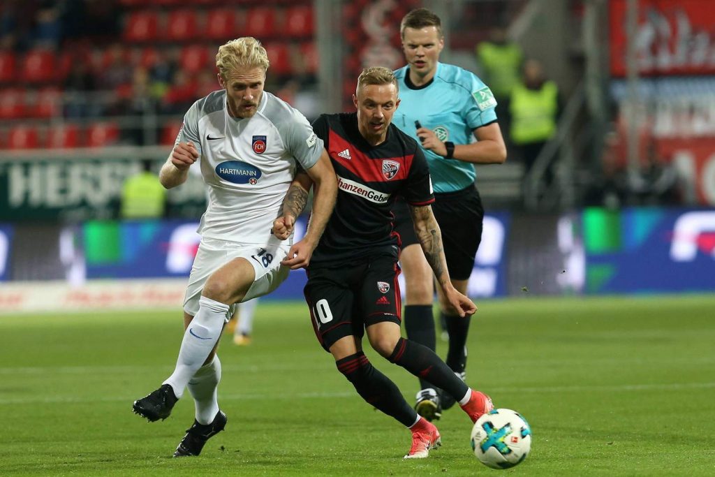 Soi kèo Regensburg vs Sandhausen