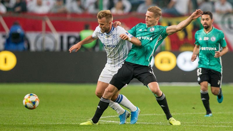 Soi kèo Legia Warsaw vs Dinamo Zagreb