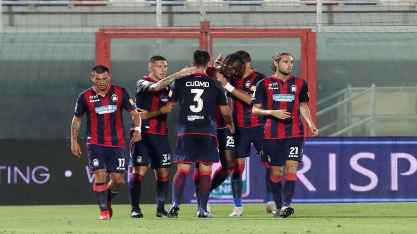 Soi kèo Crotone vs Brescia