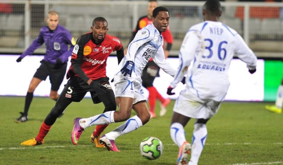 Soi kèo Auxerre vs Guingamp