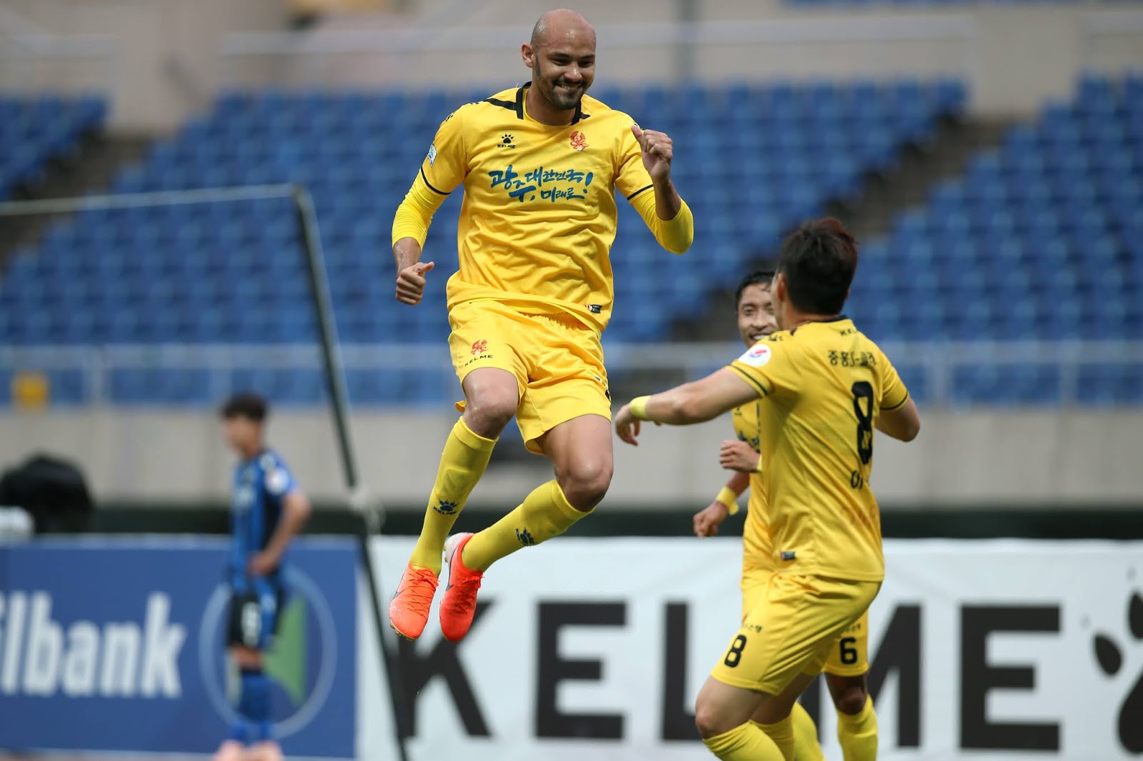 Soi kèo Gwangju Football Club vs Seongnam FC